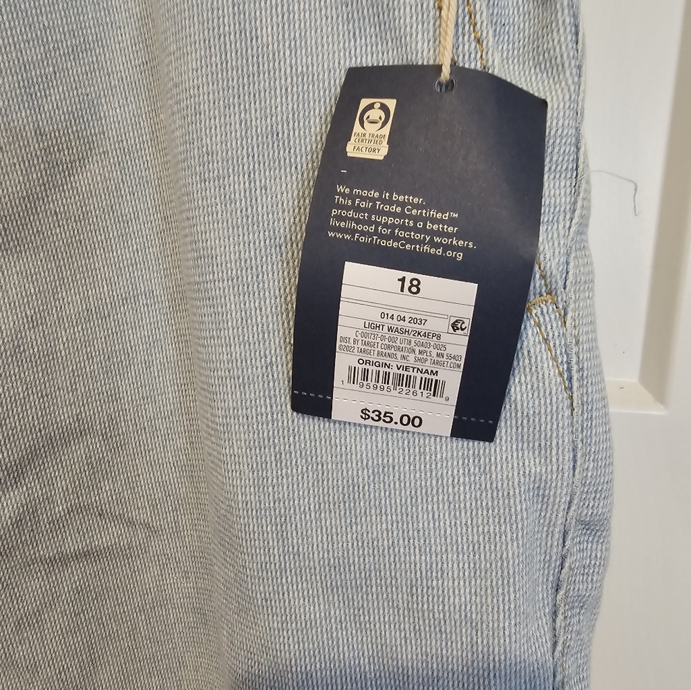 Universal Thread Jeans - Picture 3 of 3